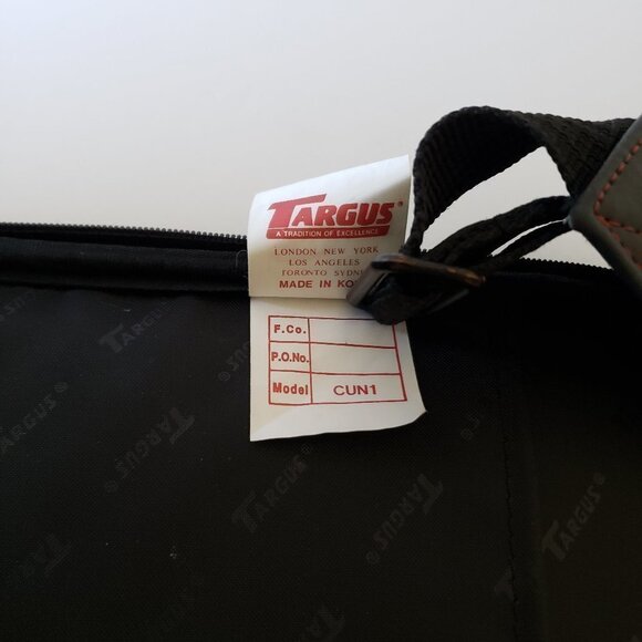 Targus Black Laptop Bag with Multi Compartments with Shoulder Strap - Picture 6 of 10